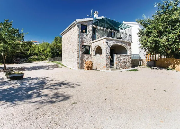 Awesome In Krk With Wifi Prázdninový dům Krk Town