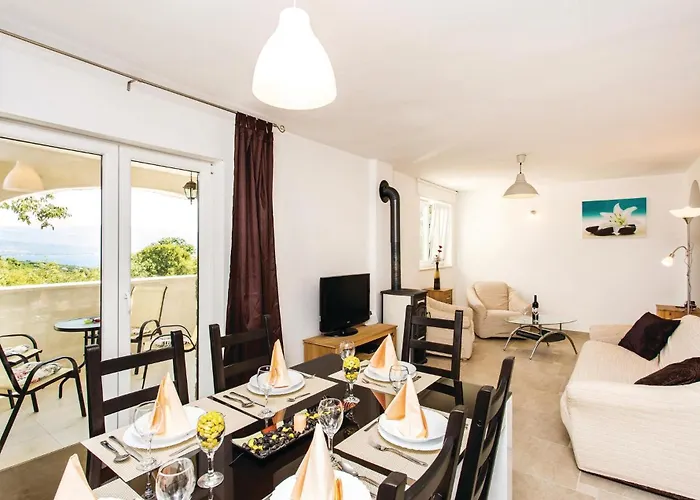 Awesome In Krk With Wifi Prázdninový dům *